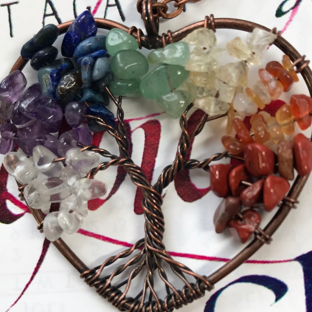 Handmade 💛🧡❤️Beautiful Gemstone Tree of Life🌳🦋